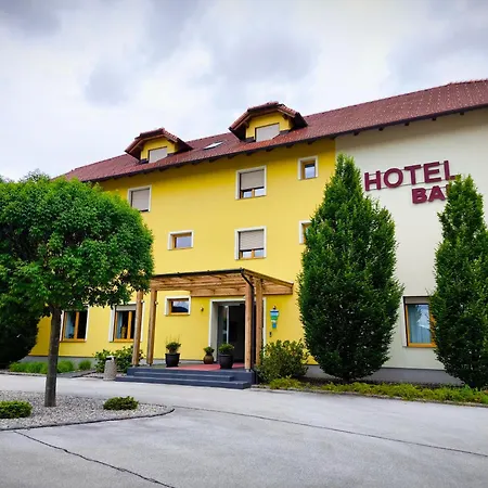 B&B Bau-3